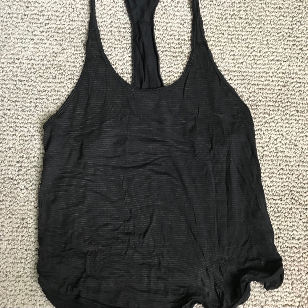 Lululemon women’s black tank top size 8